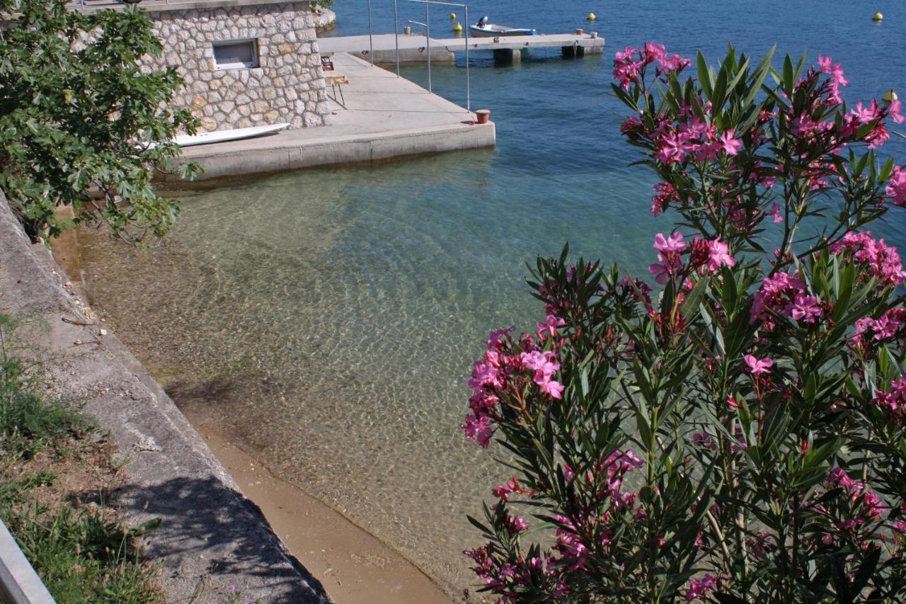 Apartments And Rooms By The Sea Supetarska Draga - Gornja, Rab - 11579 Extérieur photo