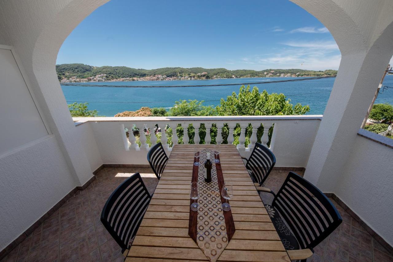 Apartments And Rooms By The Sea Supetarska Draga - Gornja, Rab - 11579 Extérieur photo